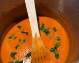A picture of step 4 of Tomato and Butter Bean Soup.