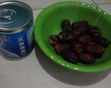 Foto langkah ke 1 dari resep Jus susu Kurma segar sederhana.