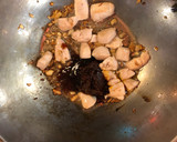 A picture of step 4 of Quick Chicken and cashew nut stir fry.