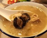 A picture of step 10 of Garlic Chicken Soup.