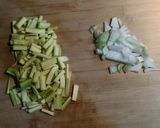Foto del paso 1 de la receta: Bacalao Dorado al Calabacín