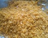 लेफ्ट ओव्हर चपातीचा तिखट चुरमा (Left Over Chapaticha Tikhat Churma Recipe In Marathi) रेसिपी स्टेप 5 फोटो 