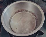 A picture of step 2 of Dal Peetha.