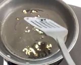 A picture of step 2 of 😋 Dill Omelets 😋.