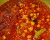 A picture of step 4 of Chhole chana.