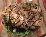 Foto del paso 3 de la receta: Cena en 10 minutos: ensalada completa con pavo