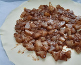 Foto del paso 5 de la receta: Tarta de hojaldre de peras, sin azúcar