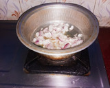 "பச்சை மொச்சைக்காய் குழம்பு".. ரெசிபி ஸ்டேப் 2 புகைப்படம்