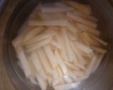 மினி பீட்சா உடன் உருளைக்கிழங்கு சிப்ஸ் (Mini pizza with urulaikilanku chips recipe in tamil) ரெசிபி ஸ்டேப் 5 புகைப்படம்