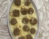 صورة لخطوة 4 من وصفة كرات اللحمة بالجبن