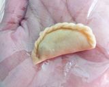 Foto langkah ke 3 dari resep Pastel mini abon.