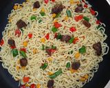 A picture of step 4 of Beef Veggies Noodles.