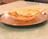 A picture of step 5 of Wheat Masala Papad.