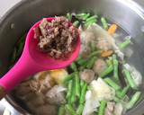 Foto langkah ke 5 dari resep Sayur Sop Bakso.