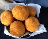 Foto langkah ke 5 dari resep Roti Goreng Mozzarella.