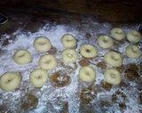 Foto del paso 4 de la receta: Donas bañadas en chocolate