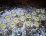 Foto del paso 4 de la receta: Donas bañadas en chocolate