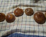 Foto del passaggio 4 della ricetta Cappella di porcino su crostone di pane tostato