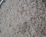 मुरमुरा और पोहा नमकीन (murmura aur poha namkeen recipe in Hindi) रेसिपी चरण 1 फोटो