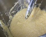 Foto del paso 4 de la receta: Bundt Cake de Limón y Jengibre Marmolado