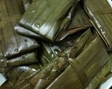 Hình bước làm 4 của món Bánh Bột Lọc Gói Lá Chuối