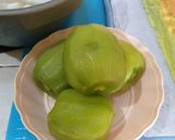 Foto langkah ke 1 dari resep Kiwi SwissRoll Cake.