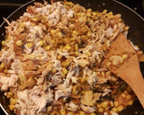 Foto del paso 6 de la receta: Calzones de pollo con champiñones y maíz