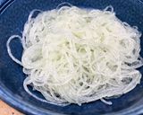 Hình bước làm 4 của món Miến trộn cung đình (Hàn Quốc)