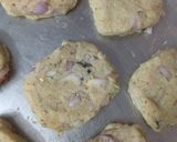 A picture of step 4 of Aloo crispy snack.