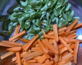 Foto langkah ke 1 dari resep Tumis buncis wortel.