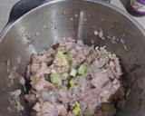Foto langkah ke 1 dari resep Gohyong Ayam.
