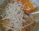 Foto langkah ke 3 dari resep Telur Dadar Wortel.