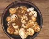 A picture of step 3 of Masala Makhana.