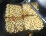 Foto langkah ke 3 dari resep Mie Bakso Kuah.
