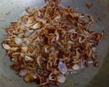 Karahi style alu matr chicken ka salen recipe step 3 photo