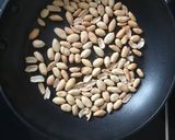 Mogyorós -karamellás -csokis babka recept fázis 4 fotója