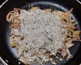 खानदेशी डुबुक-वडे (Khandeshi Dubuk-Vade recipe in marathi) रेसिपी स्टेप 1 फोटो 