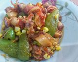 Foto langkah ke 2 dari resep Cumi Asin Tumis Pedas.