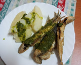 Foto del paso 4 de la receta: Sardinas fritas con papas y mojo verde