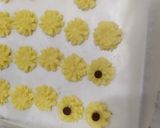 Foto langkah ke 3 dari resep Semprit (eggless).