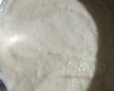 A picture of step 2 of Urad Dal ki curd pakodi chat.