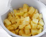 Vadas marhaszelet burgonyagombóccal recept fázis 7 fotója