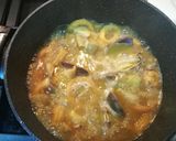 Foto del paso 4 de la receta: Calamares con alcachofas y almejas