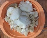 Foto langkah ke 1 dari resep Jamur kuah saus tiram.