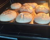 2045. Teljeskiőrlésű zsömle😋 recept fázis 2 fotója
