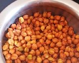 બ્લેક ચણા પનીર રોલ (Black Chana Paneer Roll Recipe In Gujarati) રેસીપી સ્ટેપ1ફોટો