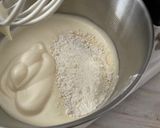 Foto langkah ke 2 dari resep Bolu Kering Jadul (Kue Bahulu).