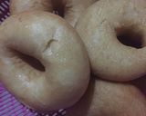 A picture of step 3 of Fluffy doughnuts.