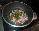 Foto del paso 2 de la receta: Paella de Mariscos Sencilla