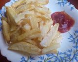 A picture of step 4 of Chips with Ketchup.